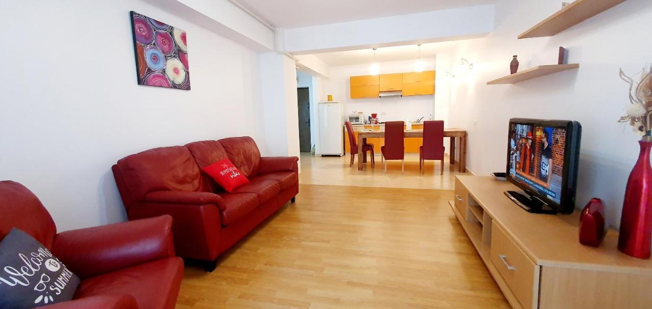 Summer Lake Apartment Мамая Екстериор снимка